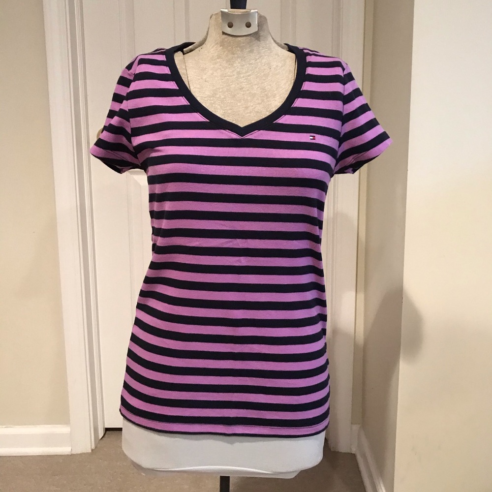 Tommy Hilfiger tee shirt. Medium
